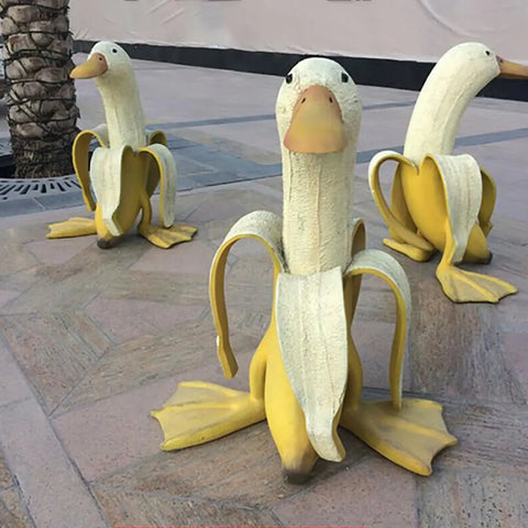 Banana Duck Creative Garden Decor Sculptures Yard Vintage Gardening Decor Art Whimsical Peeled Banana Duck Home Statues Crafts